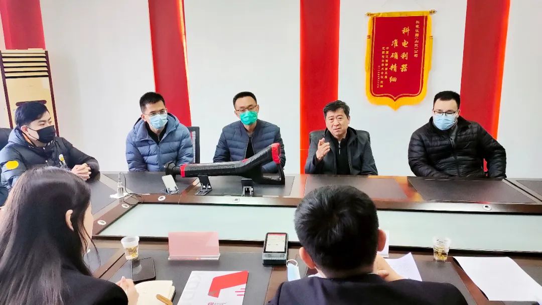 戳我試試